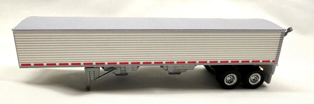 HO Logistics 39' Covered Grain Trailer - Assembled -- White with Silver Tarp (734-467)