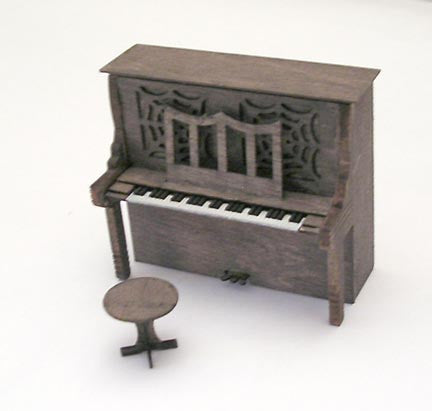 B.T.S. Upright Piano (464-13008)