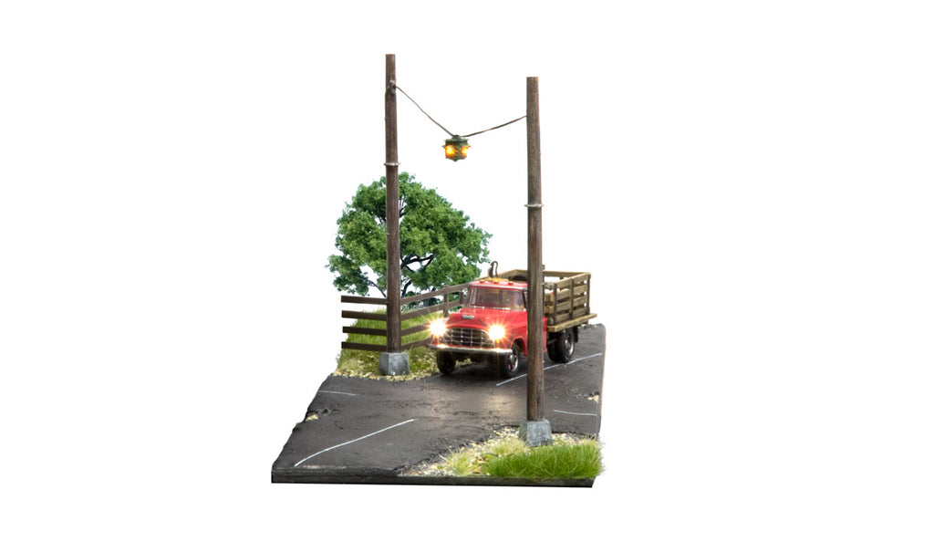 Woodland Scenics N SUSPENDED FLASHING TRAFFIC LIGHTS (WOOJP5636)
