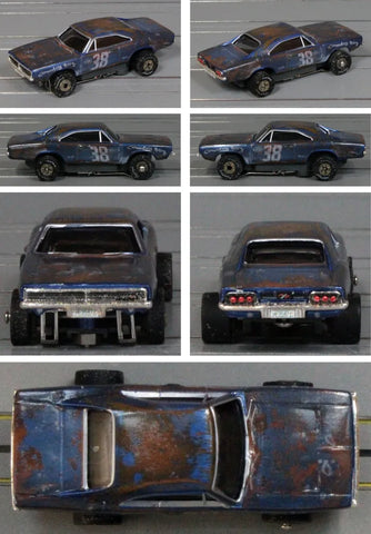 Auto World ThunderJet SC416 Thunder Road 1969 Dodge Charger R/T – Metallic Blue/White/Rust #38 – “Country Boy” – Dirty #2A