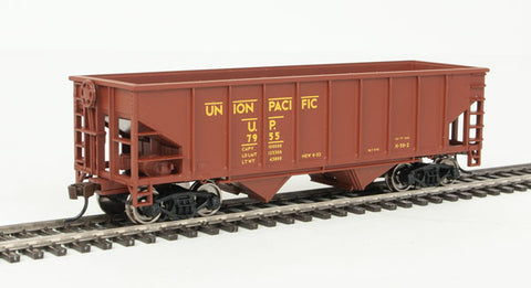 Walthers Coal Hopper - Ready to Run -- Union Pacific(R)   (931-1844)