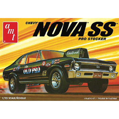 AMT 1/25 1972 Chevy Nova SS Old Pro Model Kit   (AMT1142)