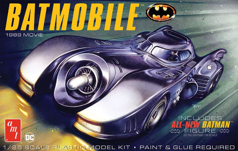 AMT 1/25 Batmobile 1989 Movie w/Seated Batman Figure   (AMT1504)