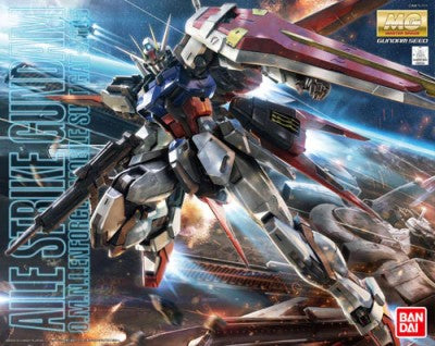 Bandai 1/100 MG Gundam Seed Series: Aile Strike Gundam GAT-X105 (BAN5061590)