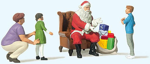 Walthers Santa, Mother and 2 Children (590-10763)