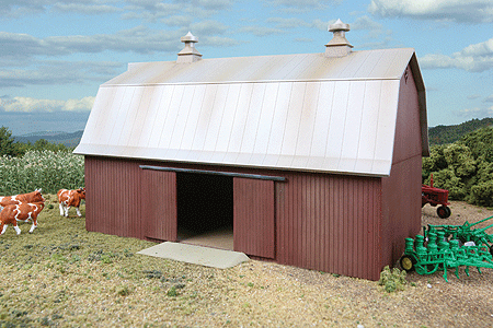 Walthers Rural Meadowhead Barn HO Scale (933-3330)