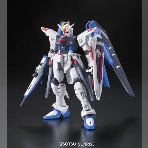 Bandai RG 1/144 FREEDOM GUNDAM  (BAS2143383)