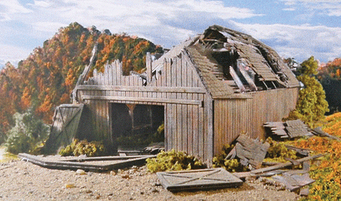 Fallen Barn - Laser Art HO SCALE (BRA649)